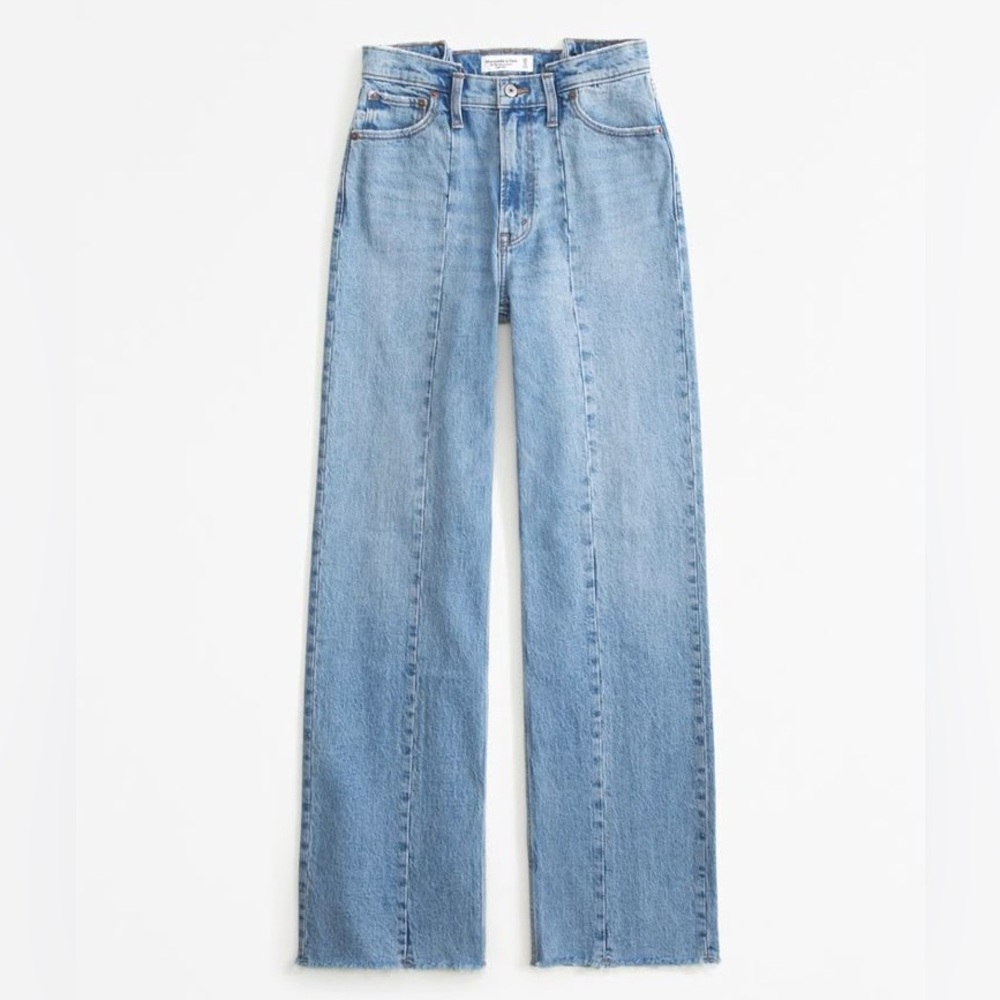 NWOT Abercrombie & Fitch Jeans